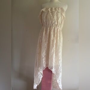 BONGO Cream Lace High-Low Strapless Dress